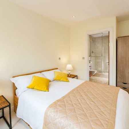 Central Durham Riverfront Apartment Bagian luar foto