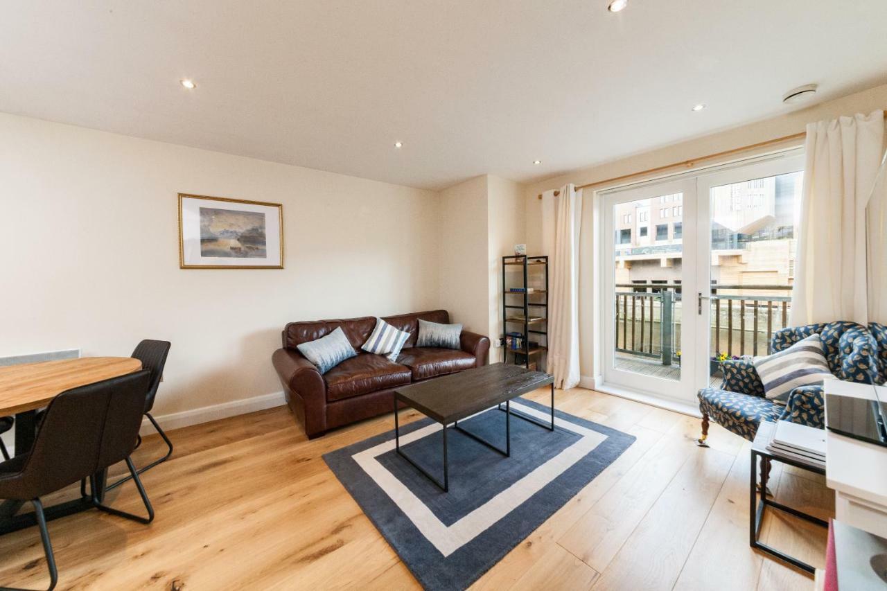 Central Durham Riverfront Apartment Bagian luar foto