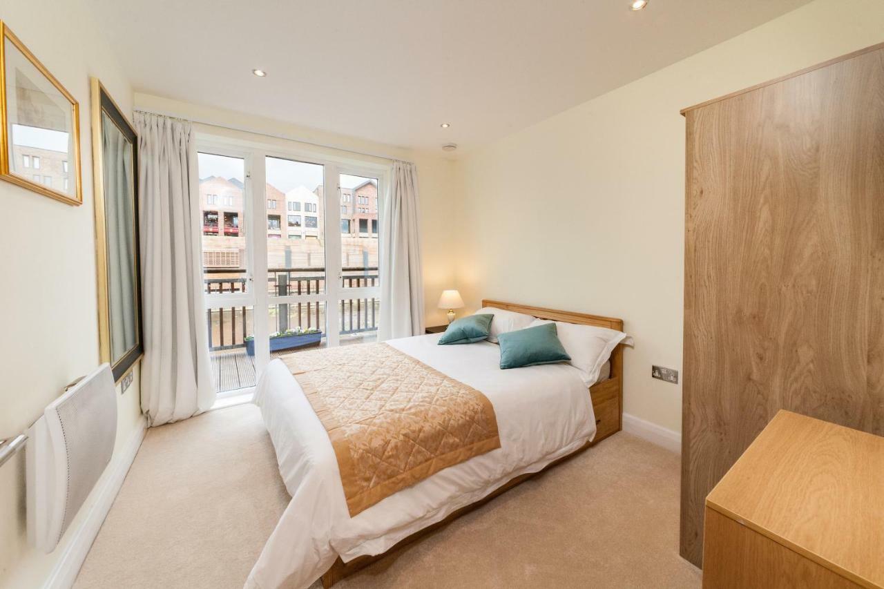 Central Durham Riverfront Apartment Bagian luar foto
